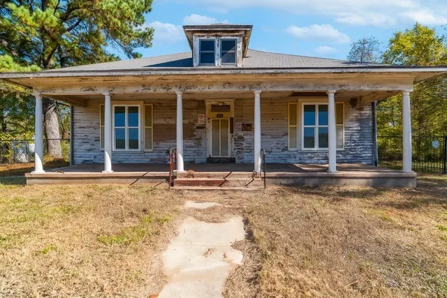579 17th Street SE Paris, TX 75460