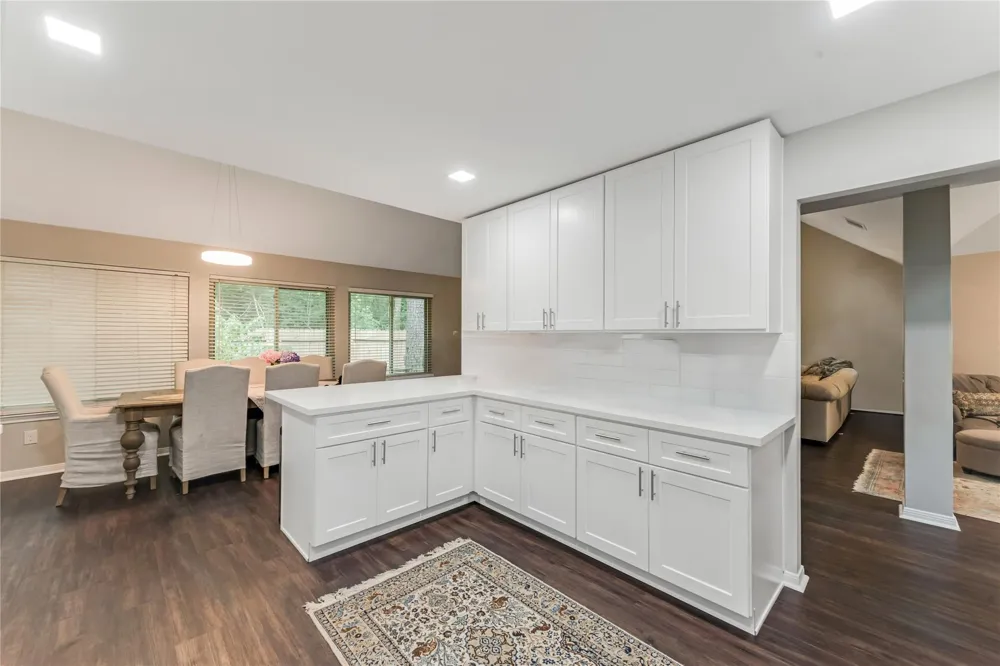 2 Summer Morning Court The Woodlands, TX 77381