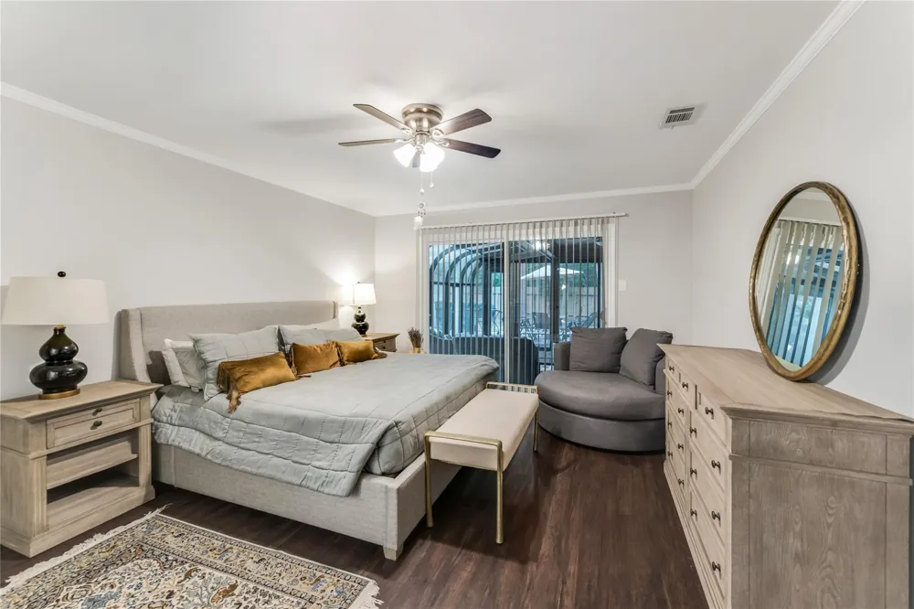 2 Summer Morning Court The Woodlands, TX 77381