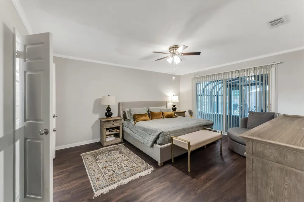 2 Summer Morning Court The Woodlands, TX 77381