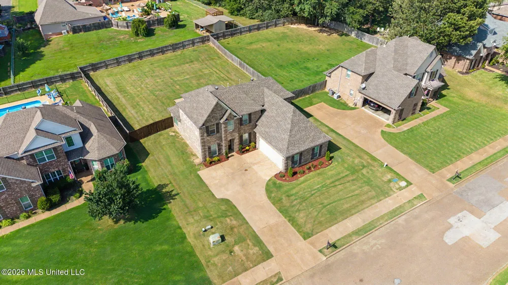 1316 Heritage Circle Hernando, MS 38632