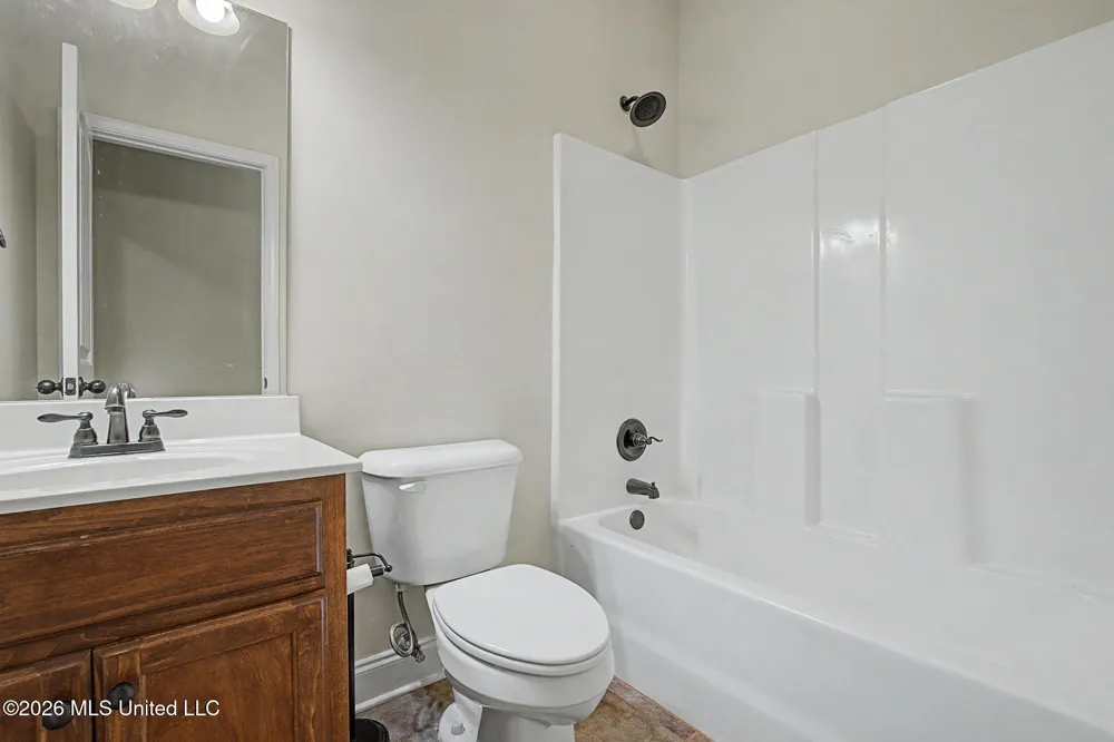 1316 Heritage Circle Hernando, MS 38632