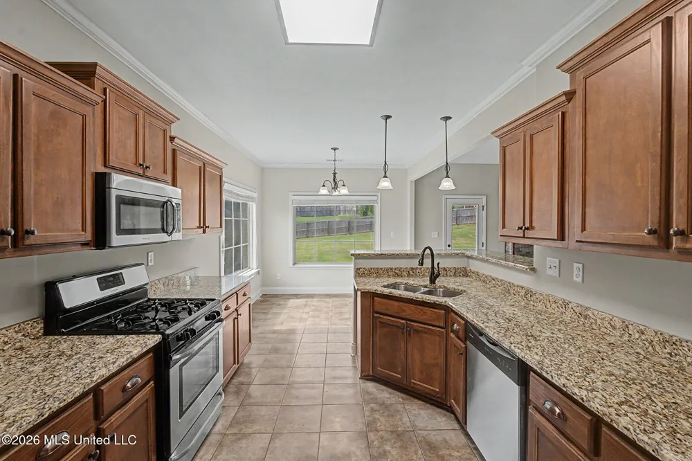 1316 Heritage Circle Hernando, MS 38632