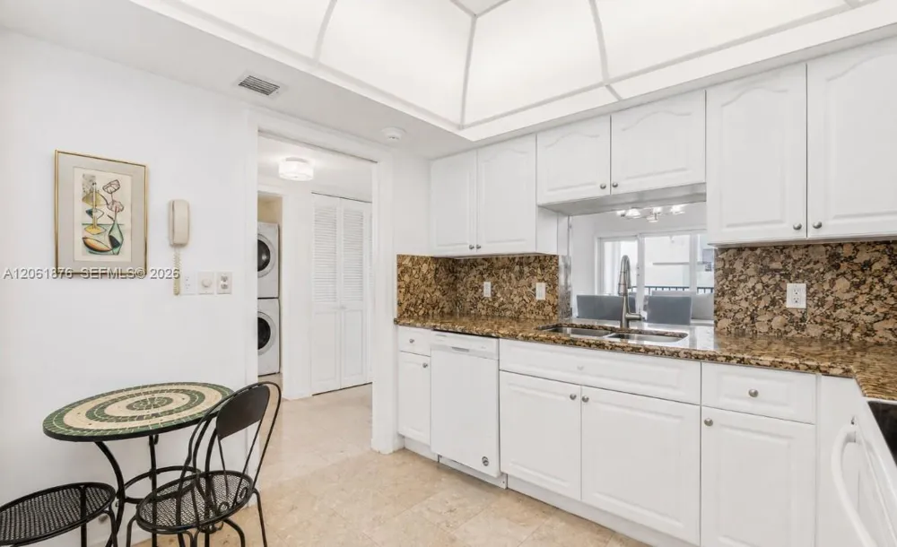 5000 Ocean Blvd #1704 Lauderdale By The Sea, FL 33308