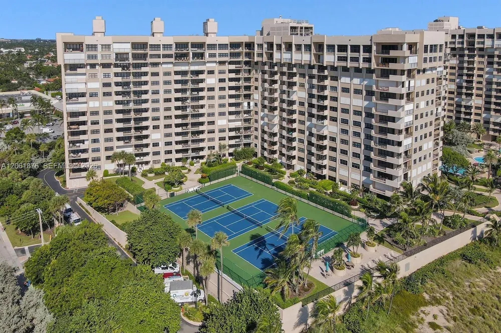 5000 Ocean Blvd #1704 Lauderdale By The Sea, FL 33308