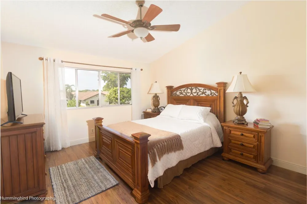 2047 DISCOVERY CIRCLE E Deerfield Beach, FL 33442