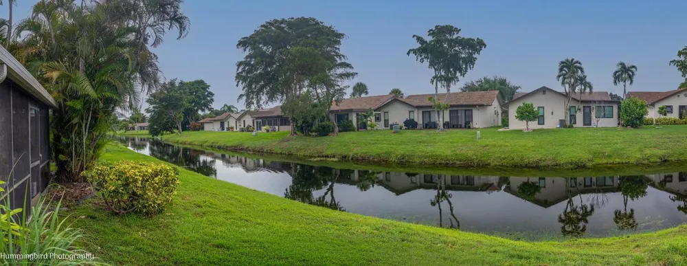 2047 DISCOVERY CIRCLE E Deerfield Beach, FL 33442
