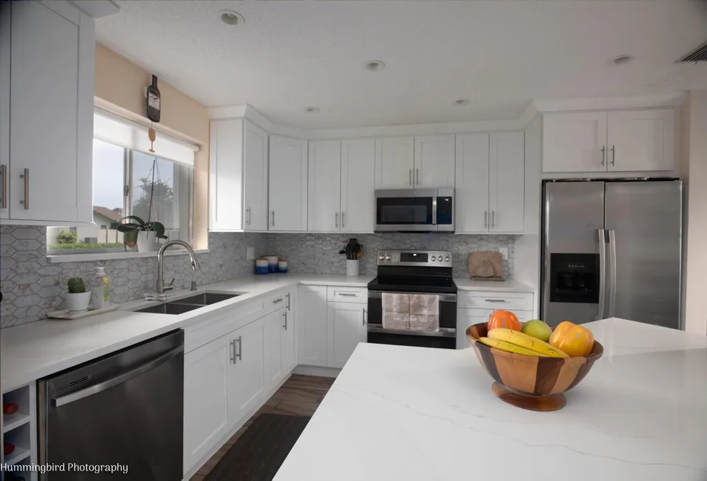 2047 DISCOVERY CIRCLE E Deerfield Beach, FL 33442