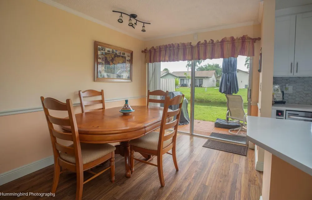 2047 DISCOVERY CIRCLE E Deerfield Beach, FL 33442