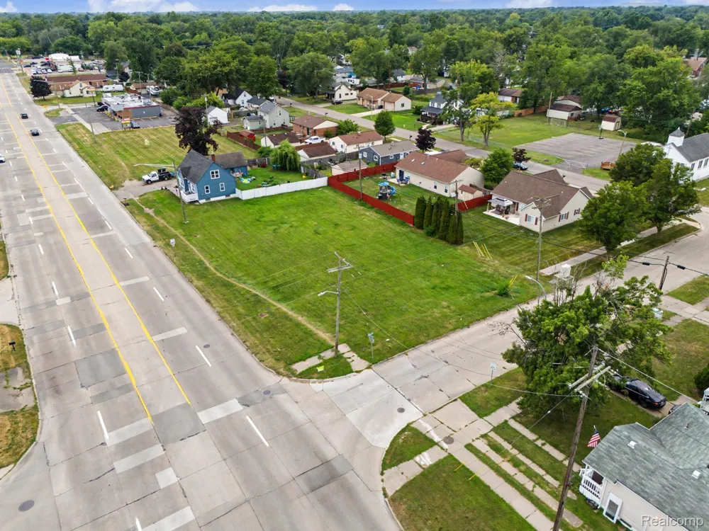 Merriman Westland City, MI 48186