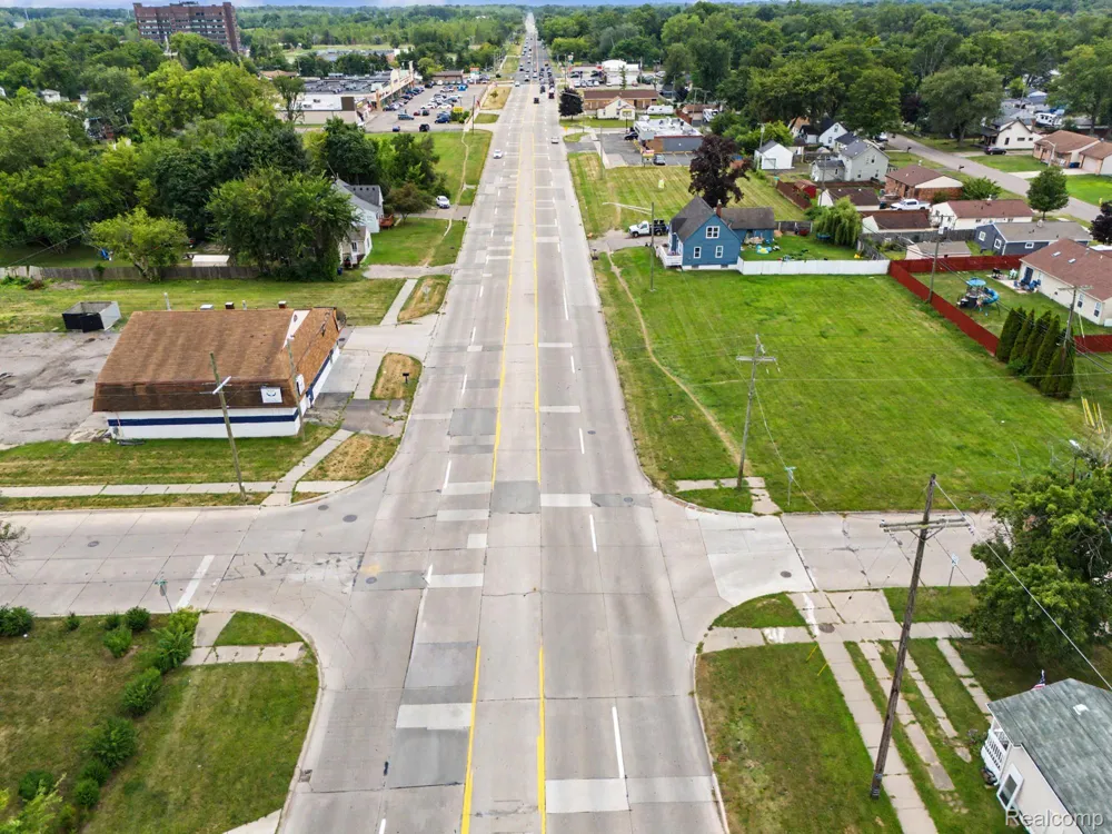 Merriman Westland City, MI 48186