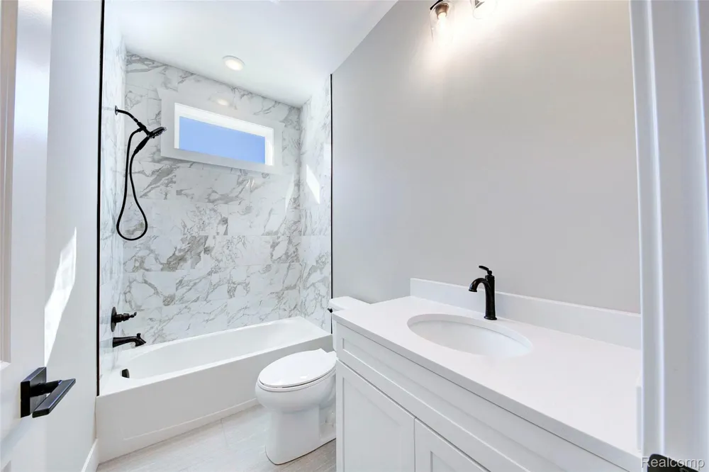 544 ROUND ROCK Marion Township, MI 48843