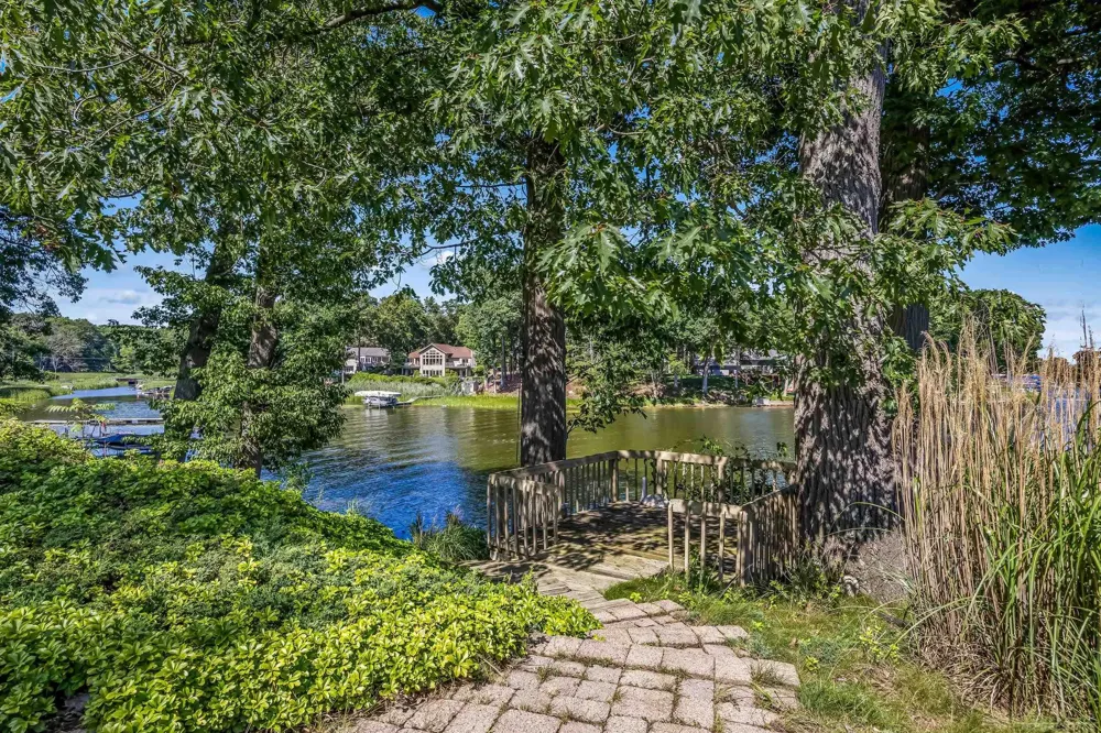 4308 Lin Nan Lane Muskegon City, MI 49441