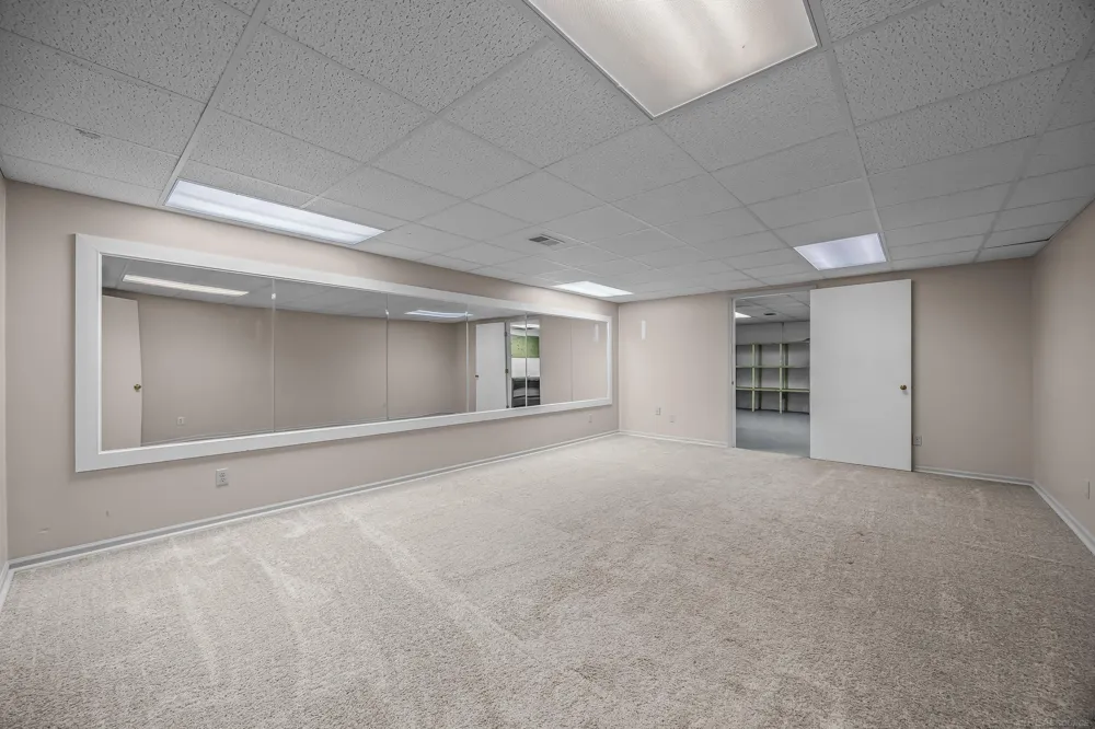 4308 Lin Nan Lane Muskegon City, MI 49441