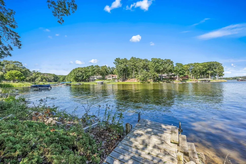 4308 Lin Nan Lane Muskegon City, MI 49441
