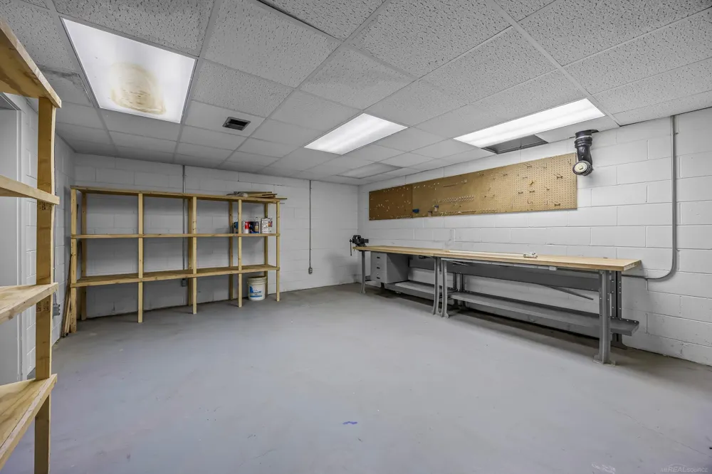 4308 Lin Nan Lane Muskegon City, MI 49441