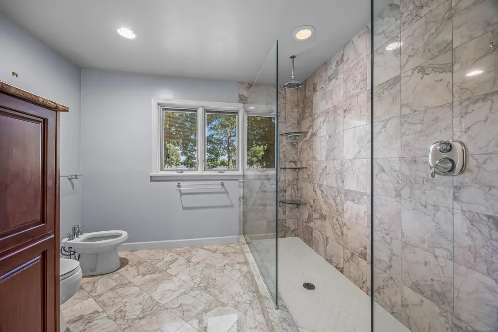4308 Lin Nan Lane Muskegon City, MI 49441