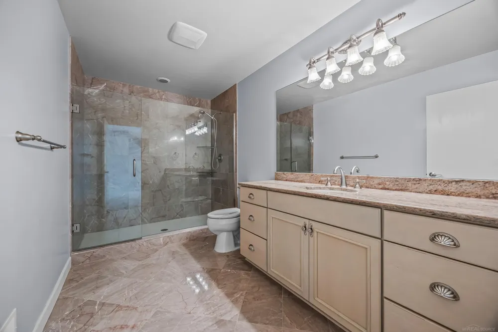 4308 Lin Nan Lane Muskegon City, MI 49441