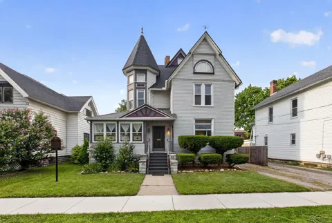 911 McKinley Avenue