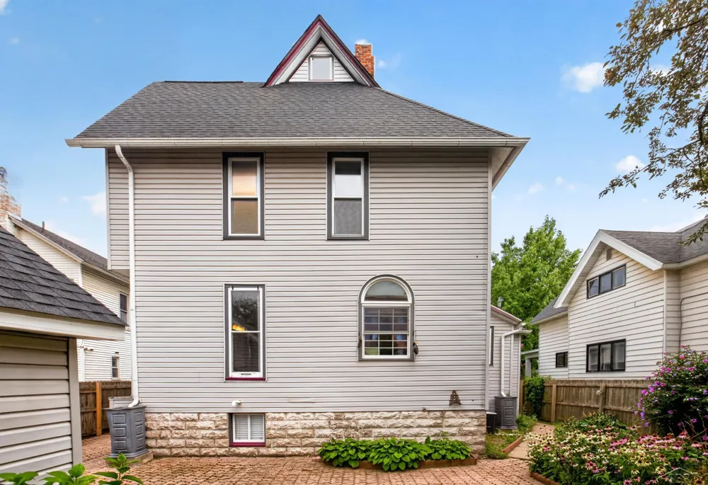 911 McKinley Avenue Bay City City, MI 48708