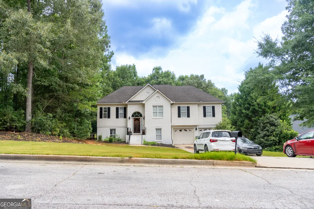328 Black Willow CT Locust Grove, GA 30248