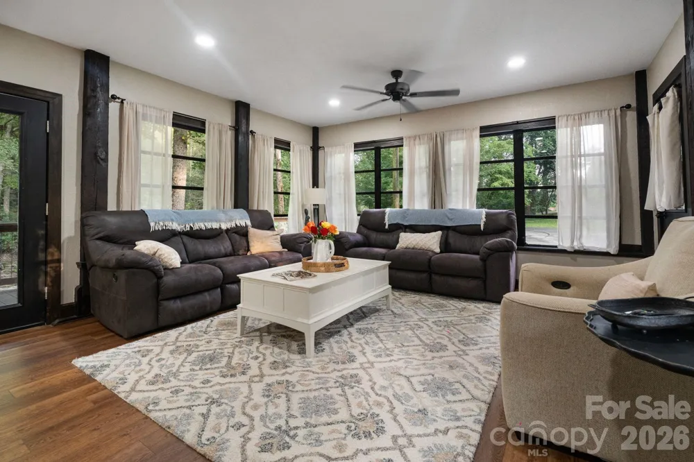 1754 Lake Tahoma Road Marion, NC 28752