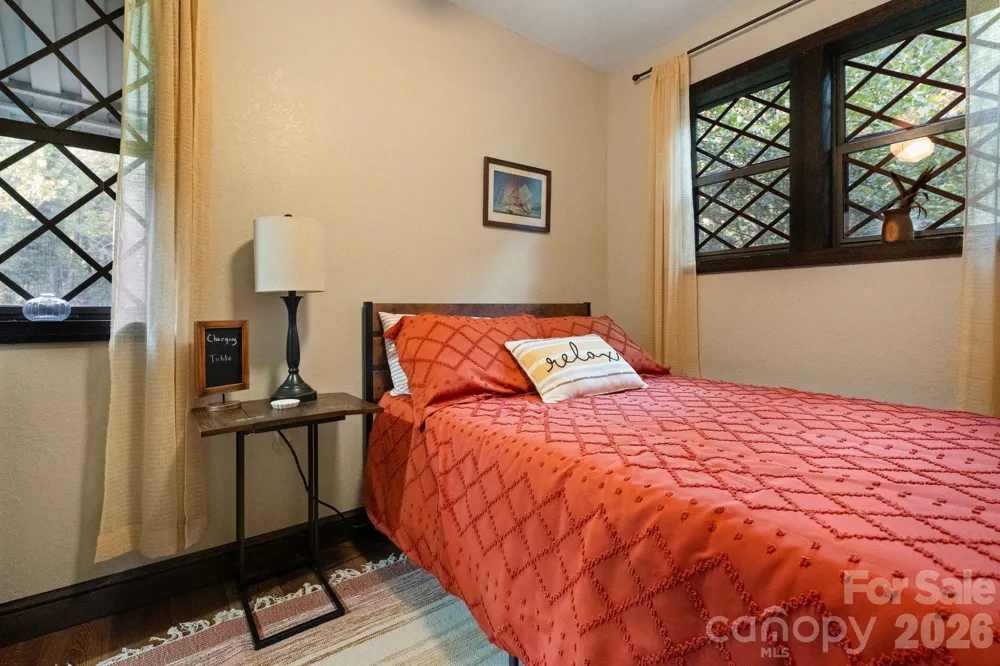 1754 Lake Tahoma Road Marion, NC 28752