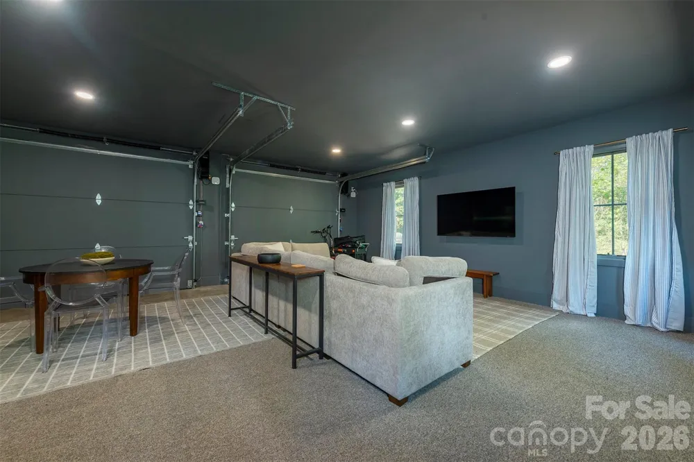 1156 Campbells Trace Nebo, NC 28761