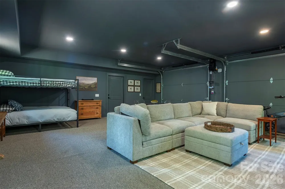 1156 Campbells Trace Nebo, NC 28761