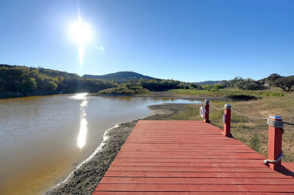 108 Oryx Cove Blanco, TX 78606