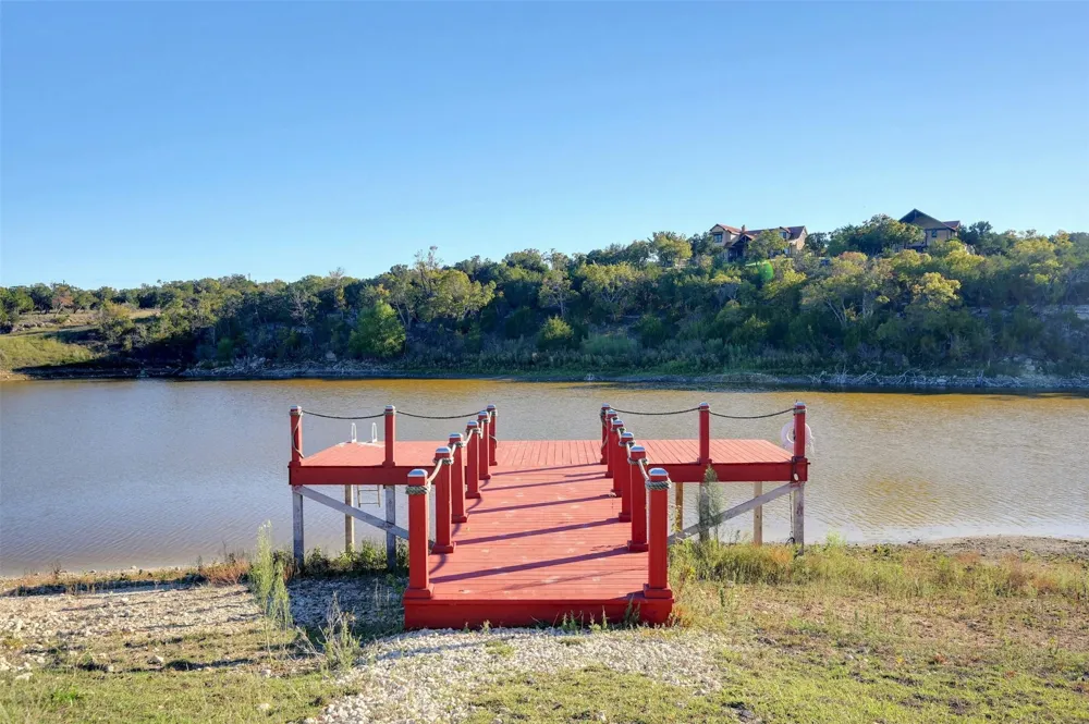 108 Oryx Cove Blanco, TX 78606