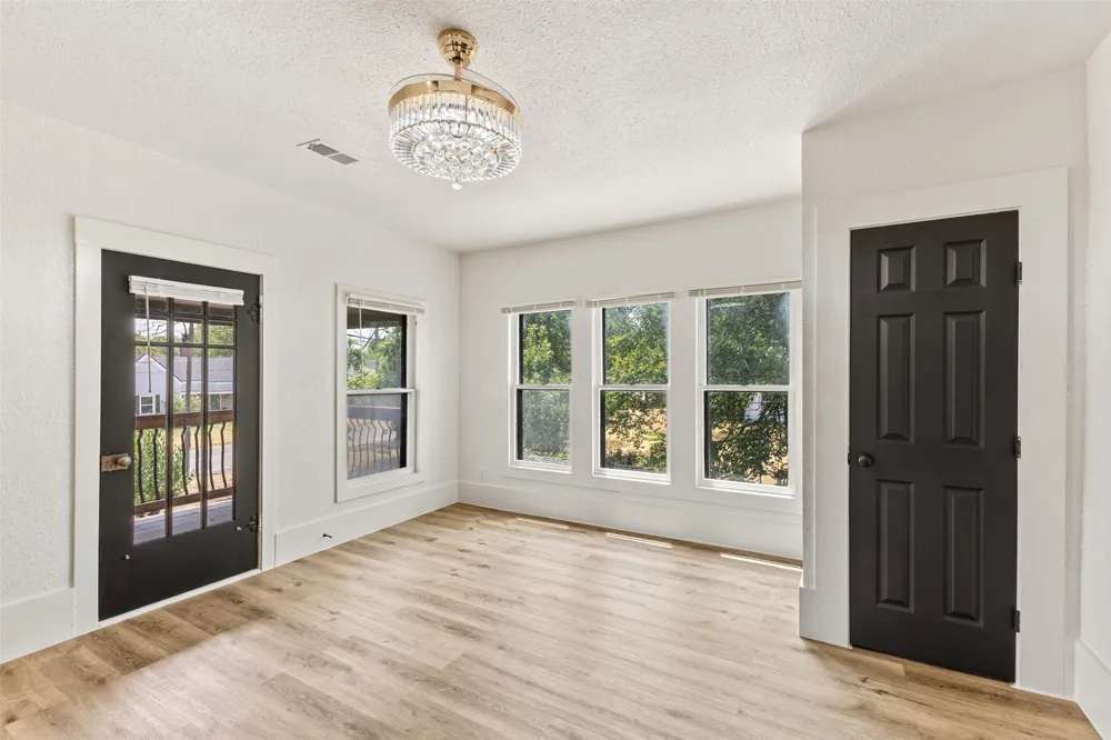 1005 Trinity Street Decatur, TX 76234