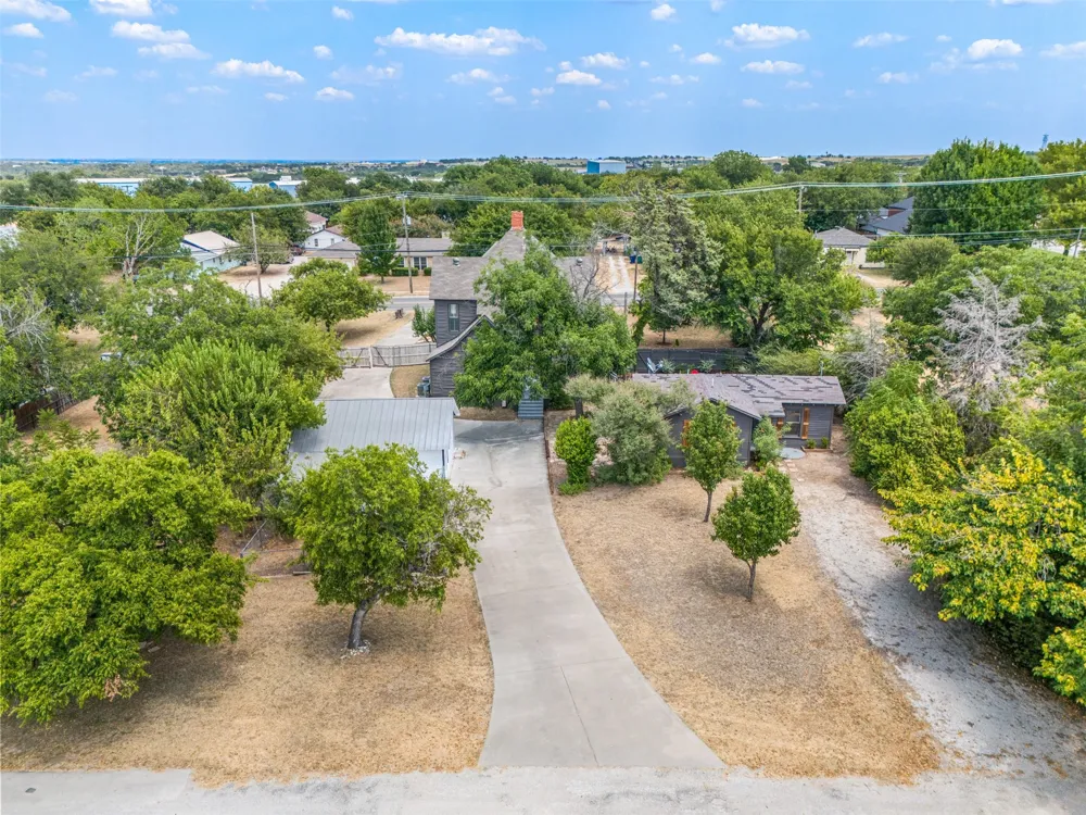1005 Trinity Street Decatur, TX 76234