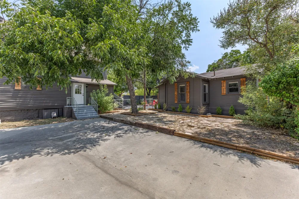 1005 Trinity Street Decatur, TX 76234