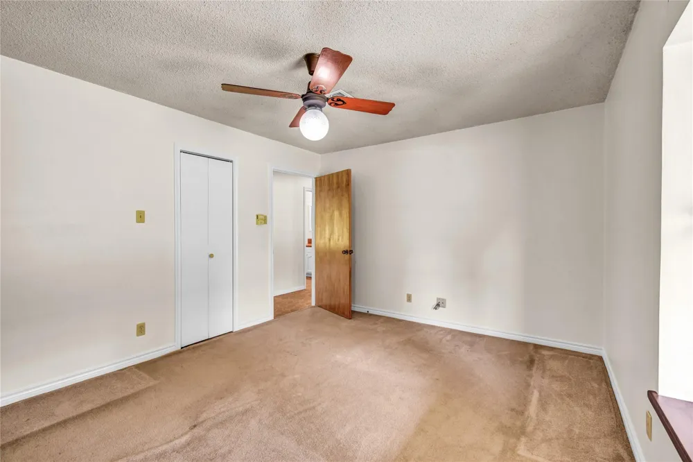 6192 County Road 803 Sweeny, TX 77480