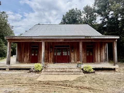 1081 County Road 184 B
