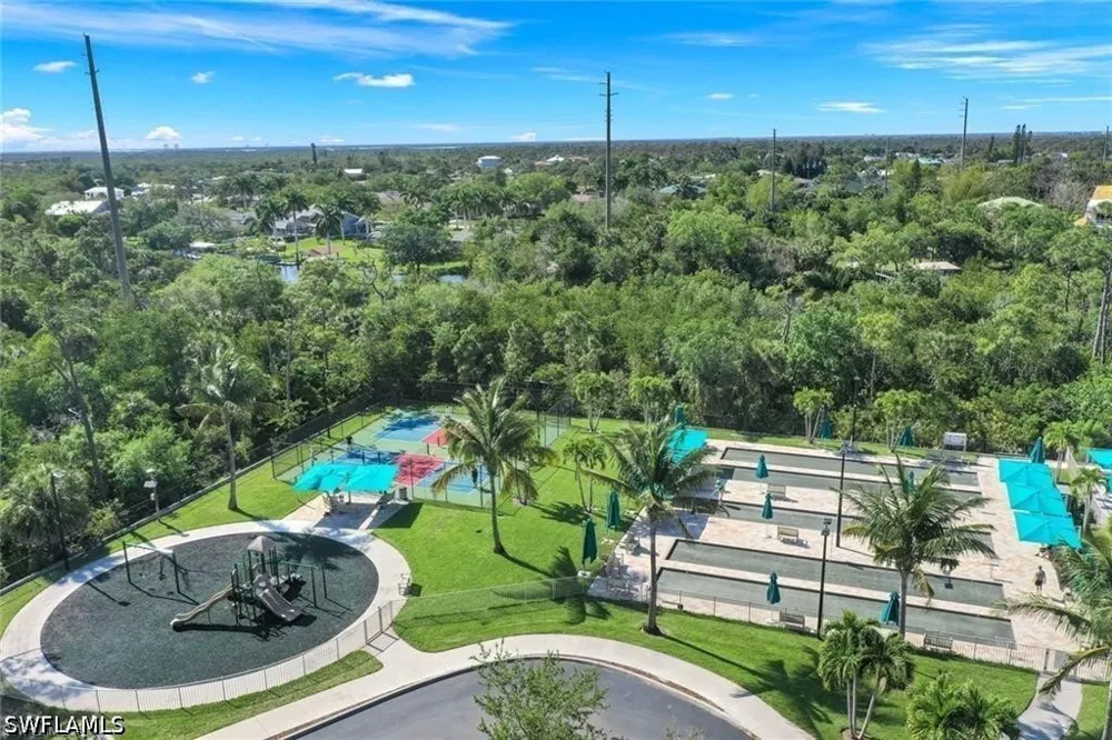 Sound Way #102 Estero, FL 33928