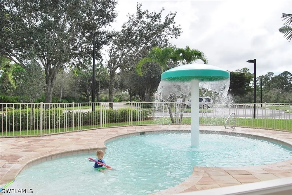 Sound Way #102 Estero, FL 33928