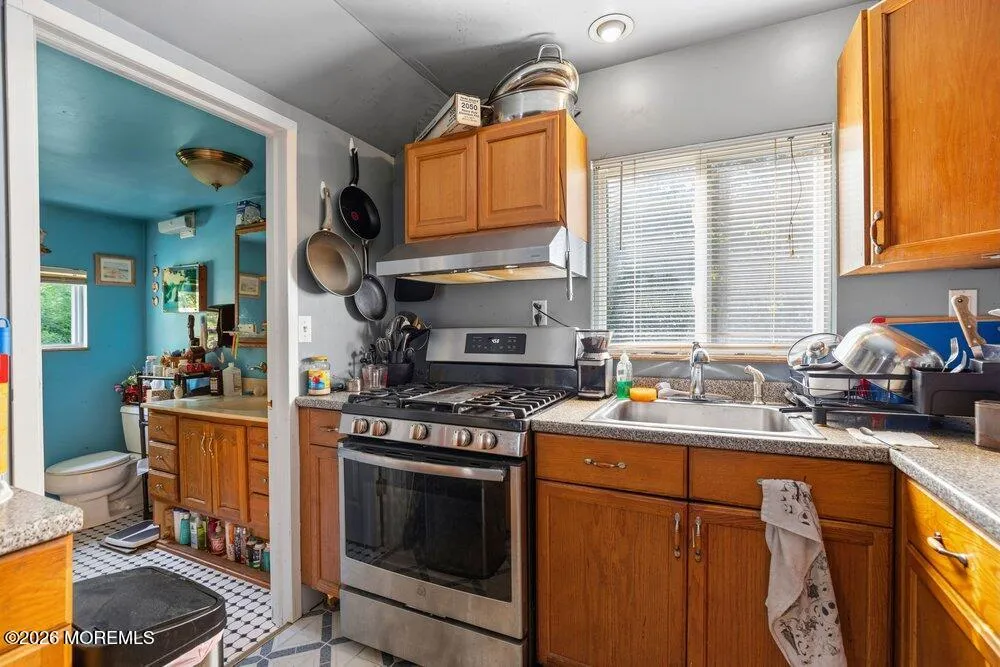 299 Metedeconk Trail Jackson, NJ 08527