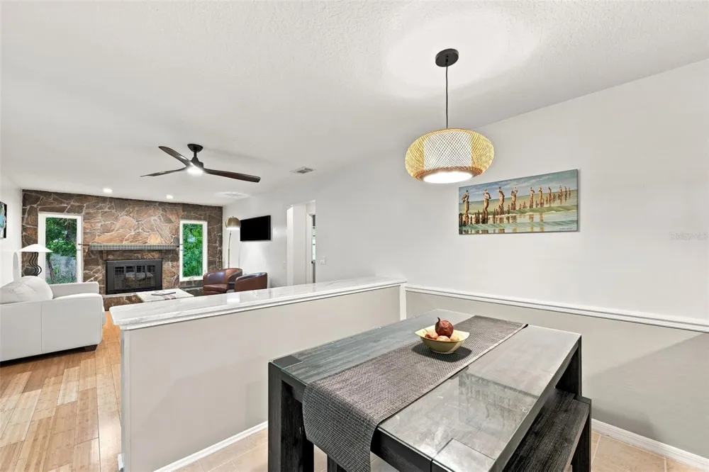 2107 W FORE DRIVE Tampa, FL 33612