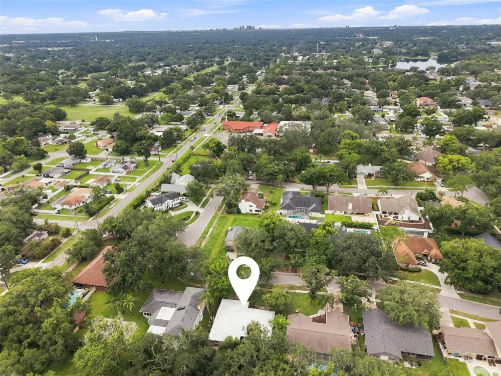 2107 W FORE DRIVE Tampa, FL 33612