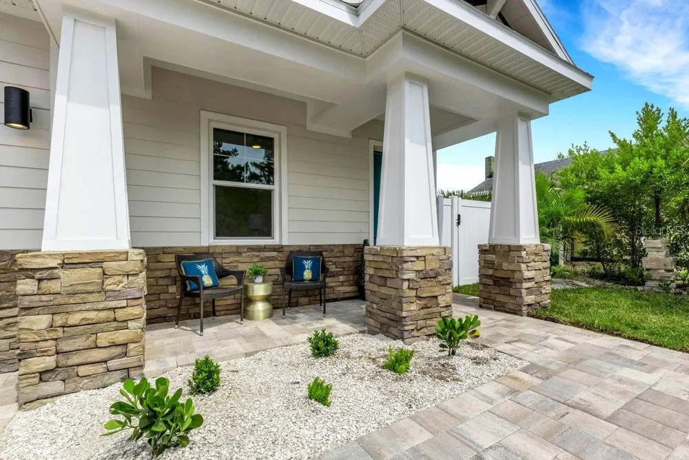 439 LOUDEN AVENUE Dunedin, FL 34698