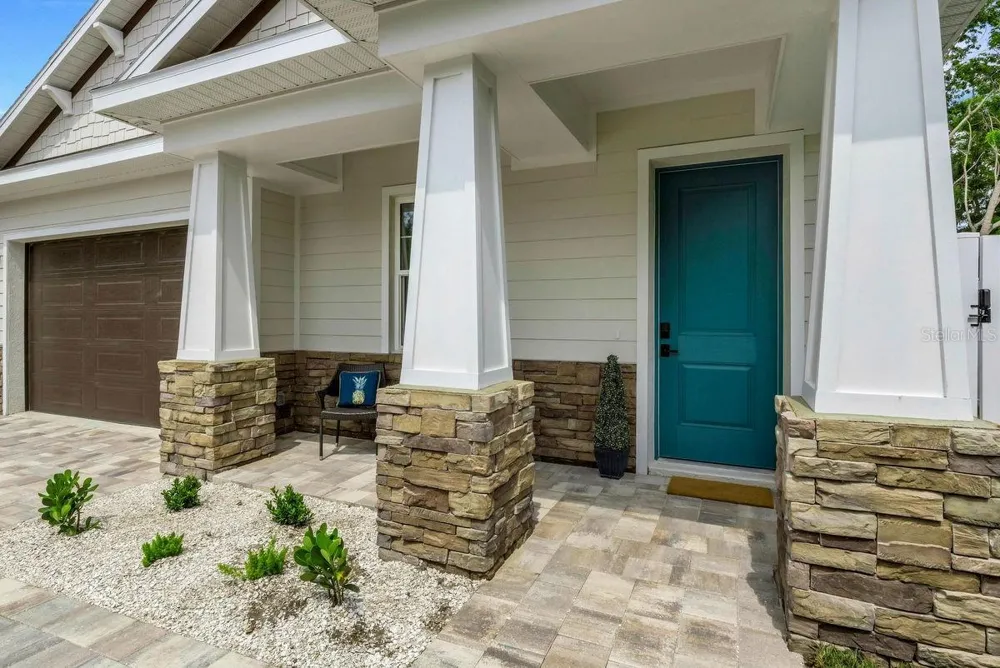 439 LOUDEN AVENUE Dunedin, FL 34698