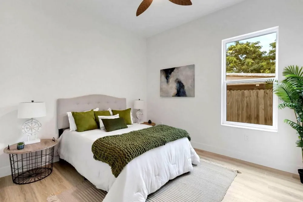 439 LOUDEN AVENUE Dunedin, FL 34698