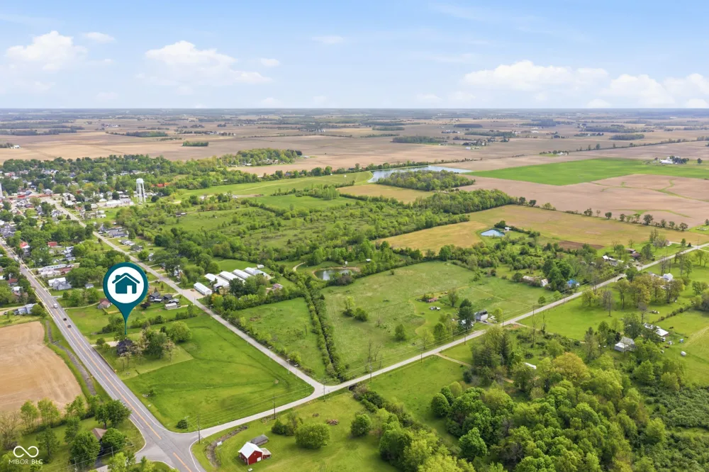 607 S Main Street Farmland, IN 47340