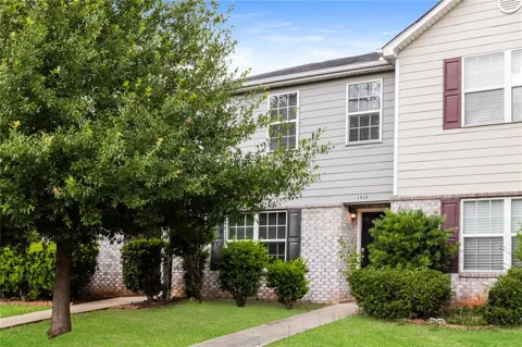 1515 Hydrangea Lane