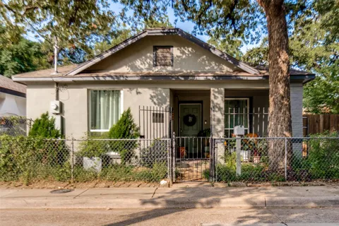 4411 Rosine Avenue