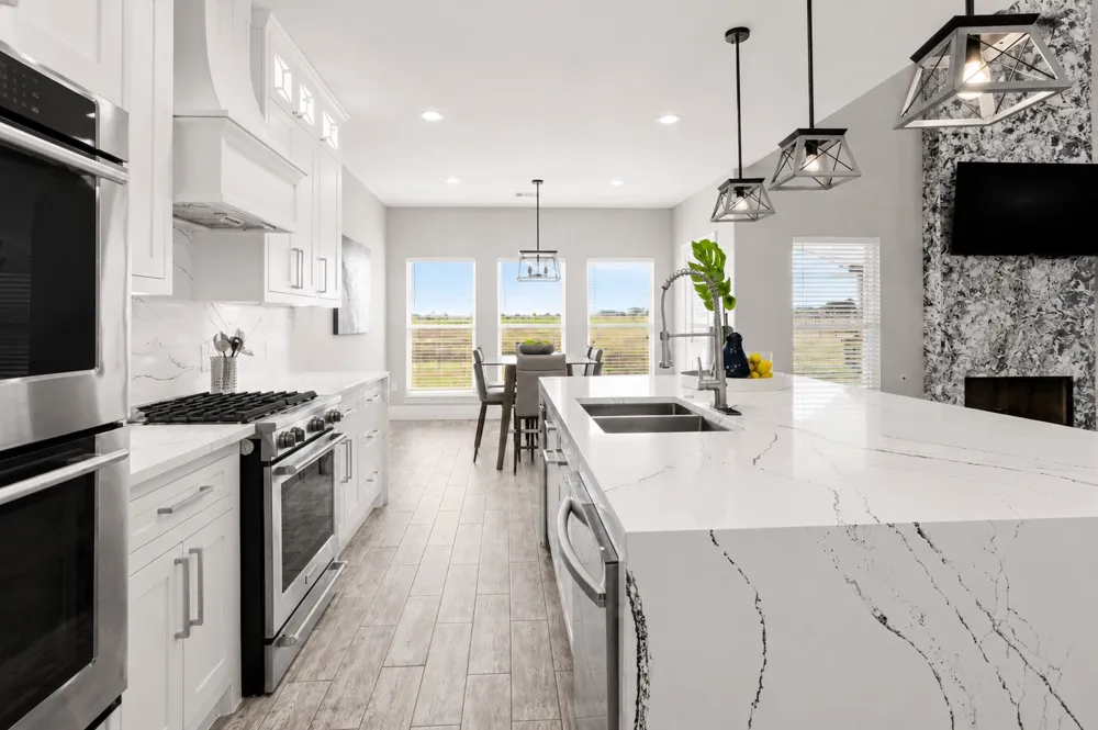 7271 Michelle Point Krum, TX 76249