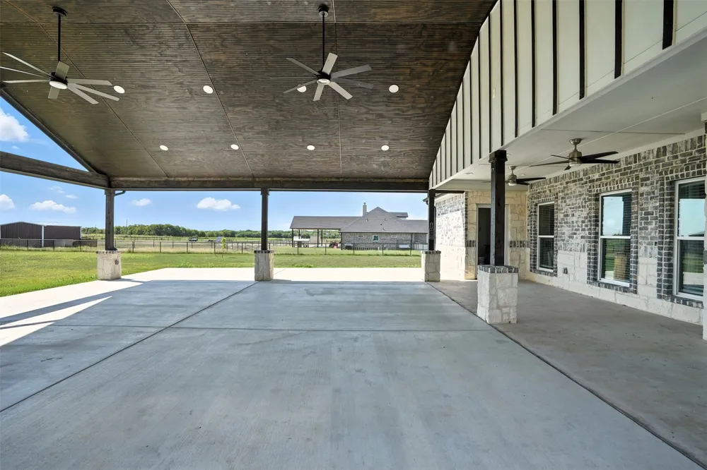 7271 Michelle Point Krum, TX 76249