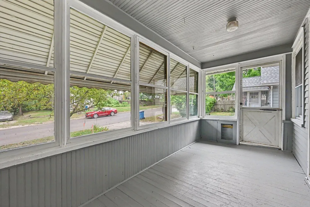 414 Trimble Avenue Kalamazoo, MI 49048
